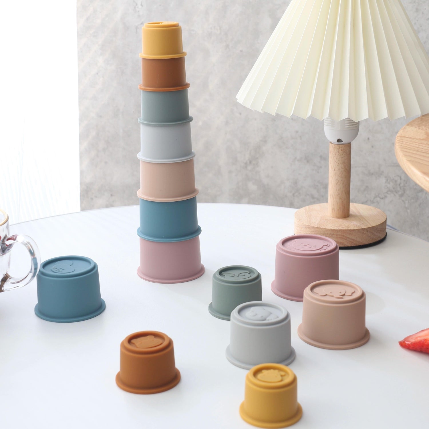 Educational baby toys for early development (0–2 years)